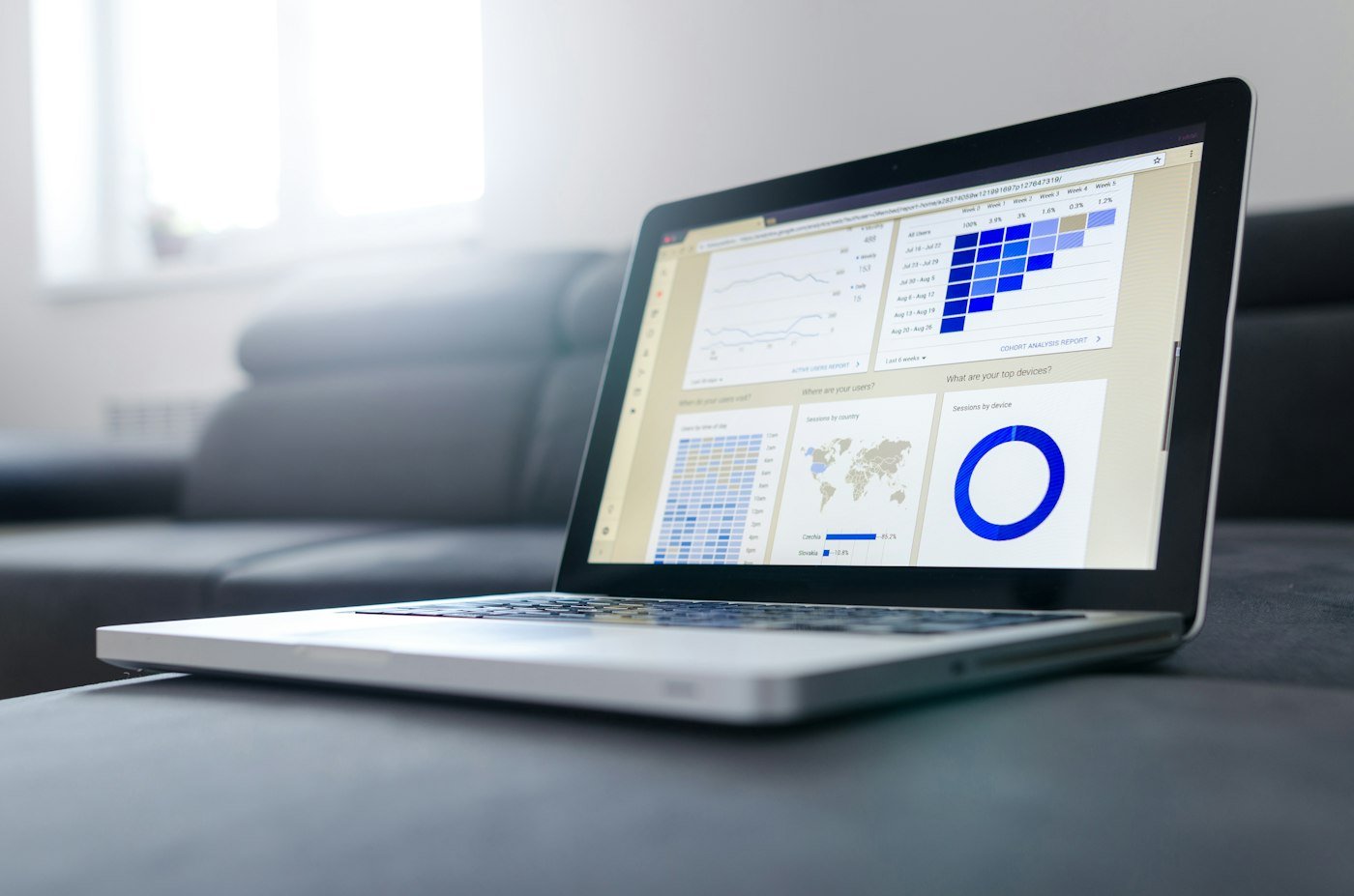 A One-Page Monthly Marketing Report for Owners